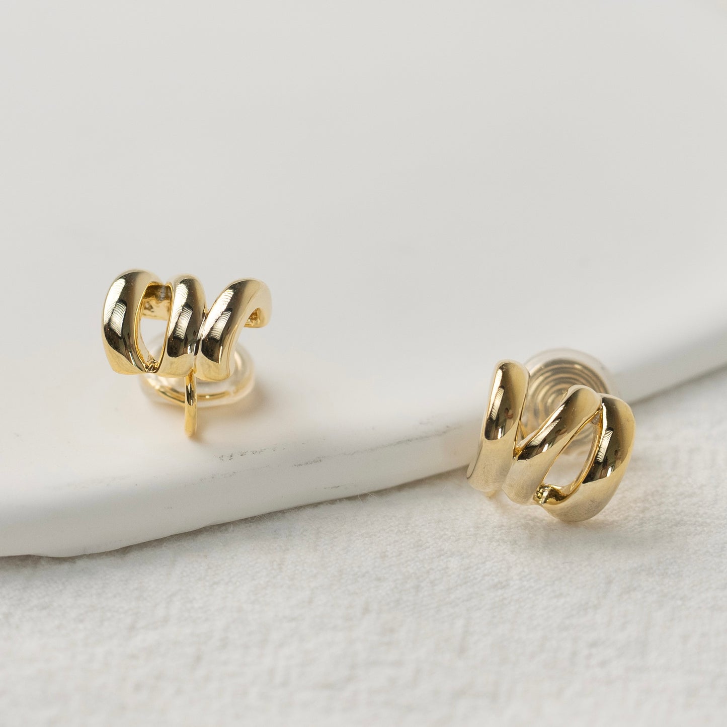 Mini Twisted Gold Clip-On