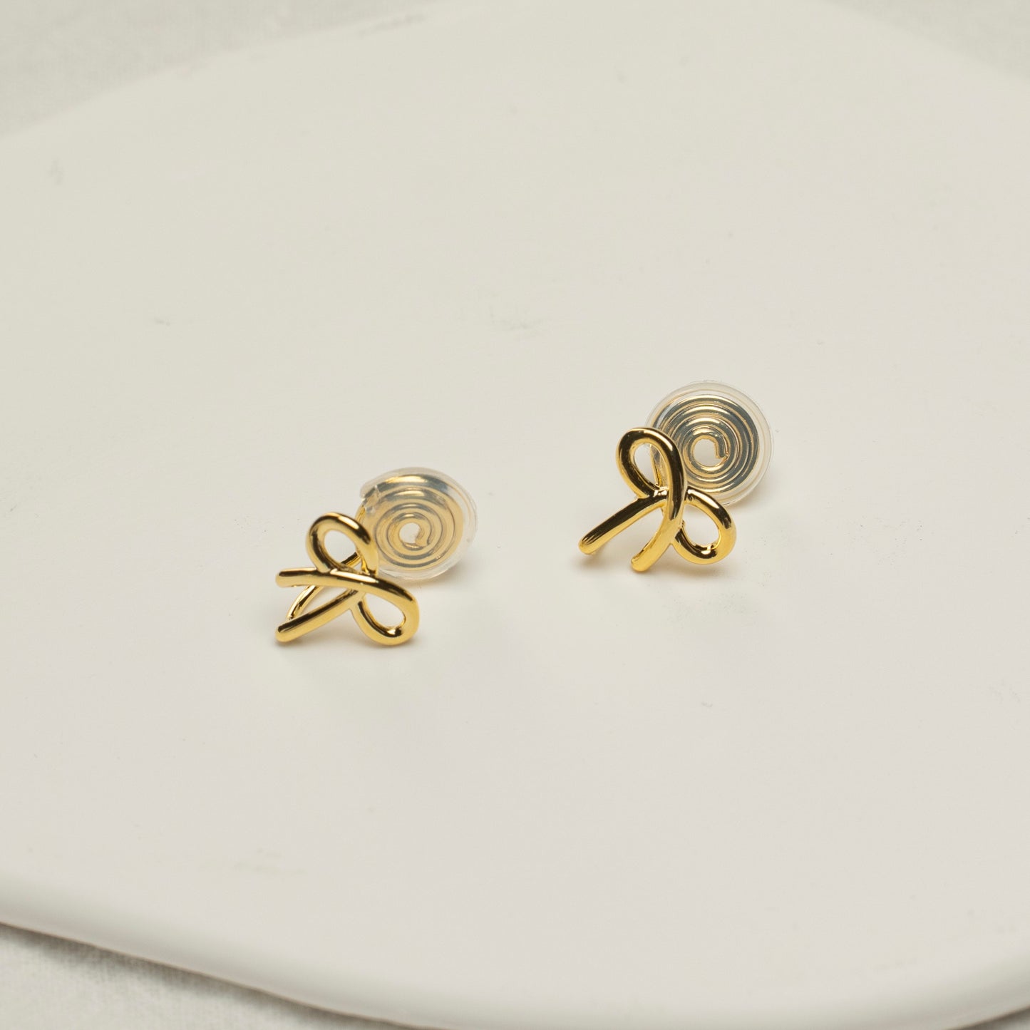 Gold Bowknot Clip-On