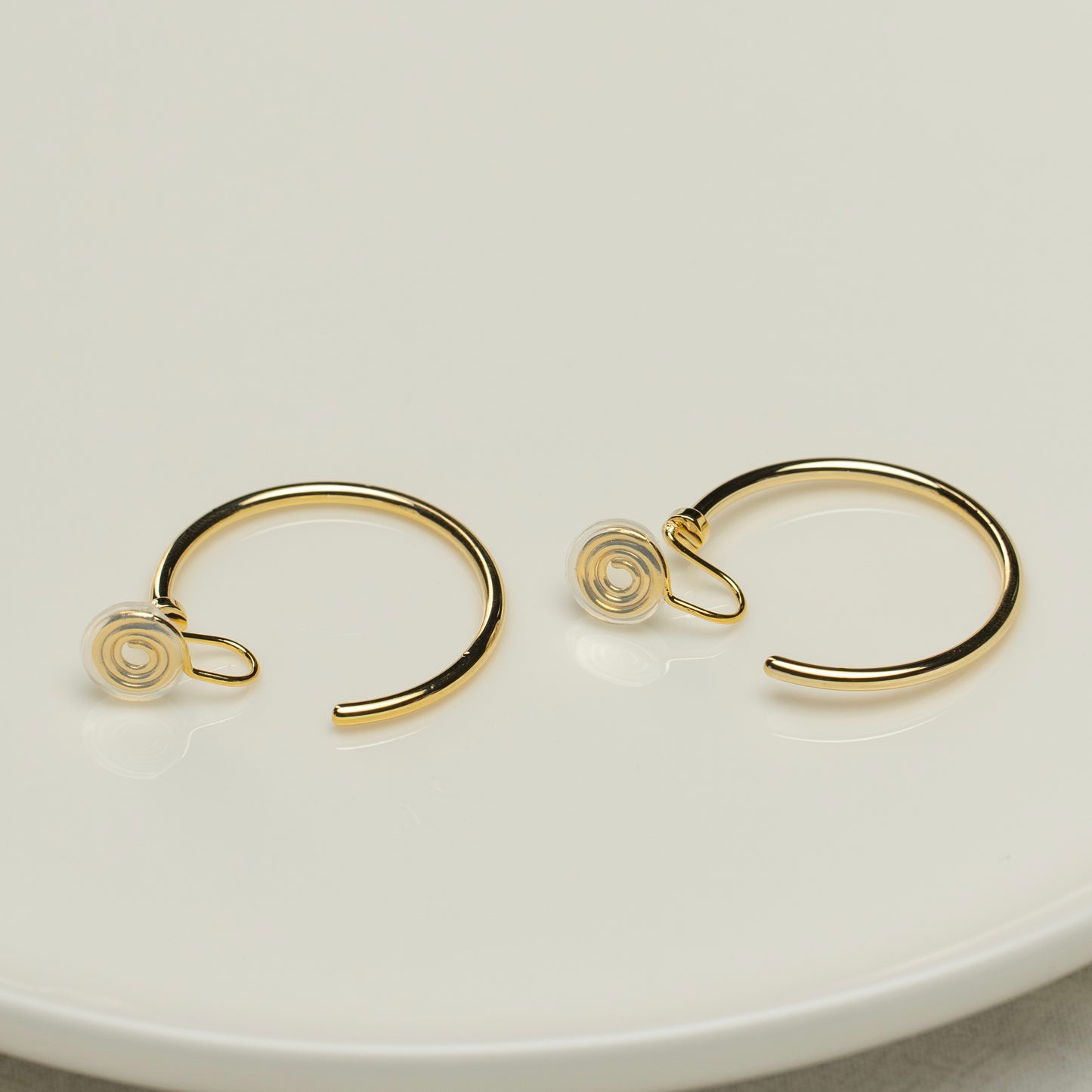 30mm Gold Hoop Clip-On