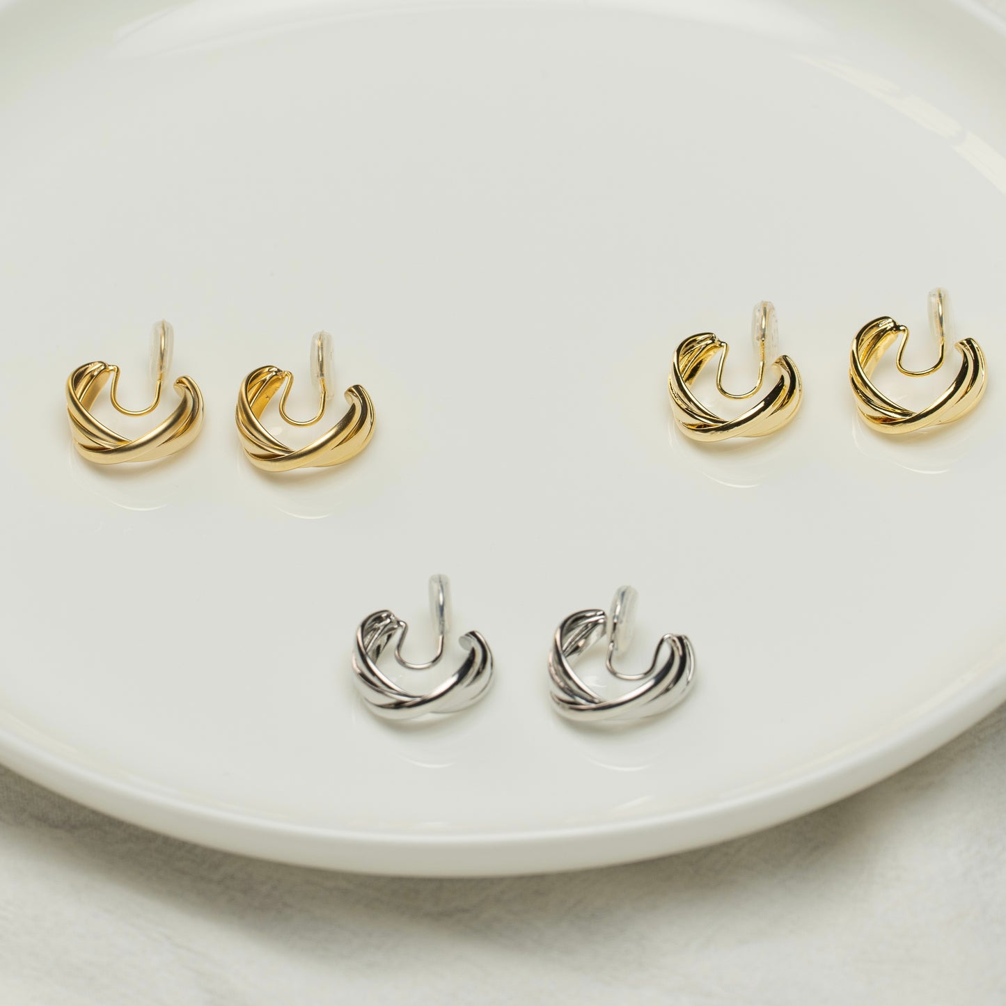 Matte Gold Twist Hoop Clip-On