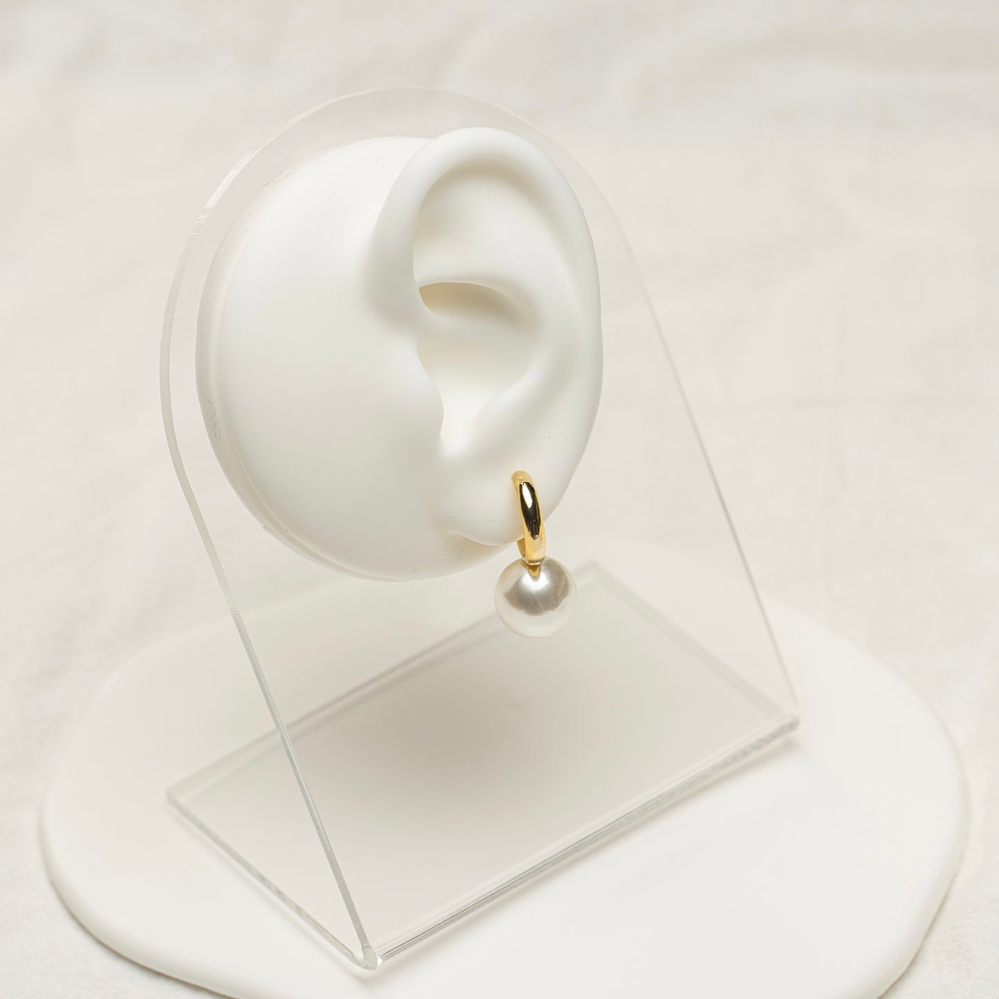 Classic Pearl Clip-On