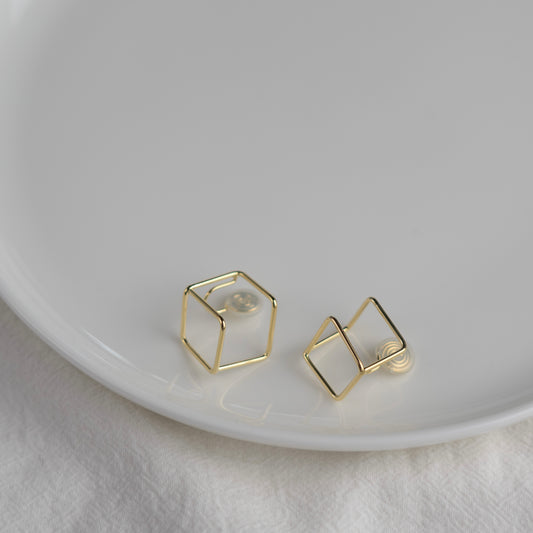 Geometric Cube Clip On