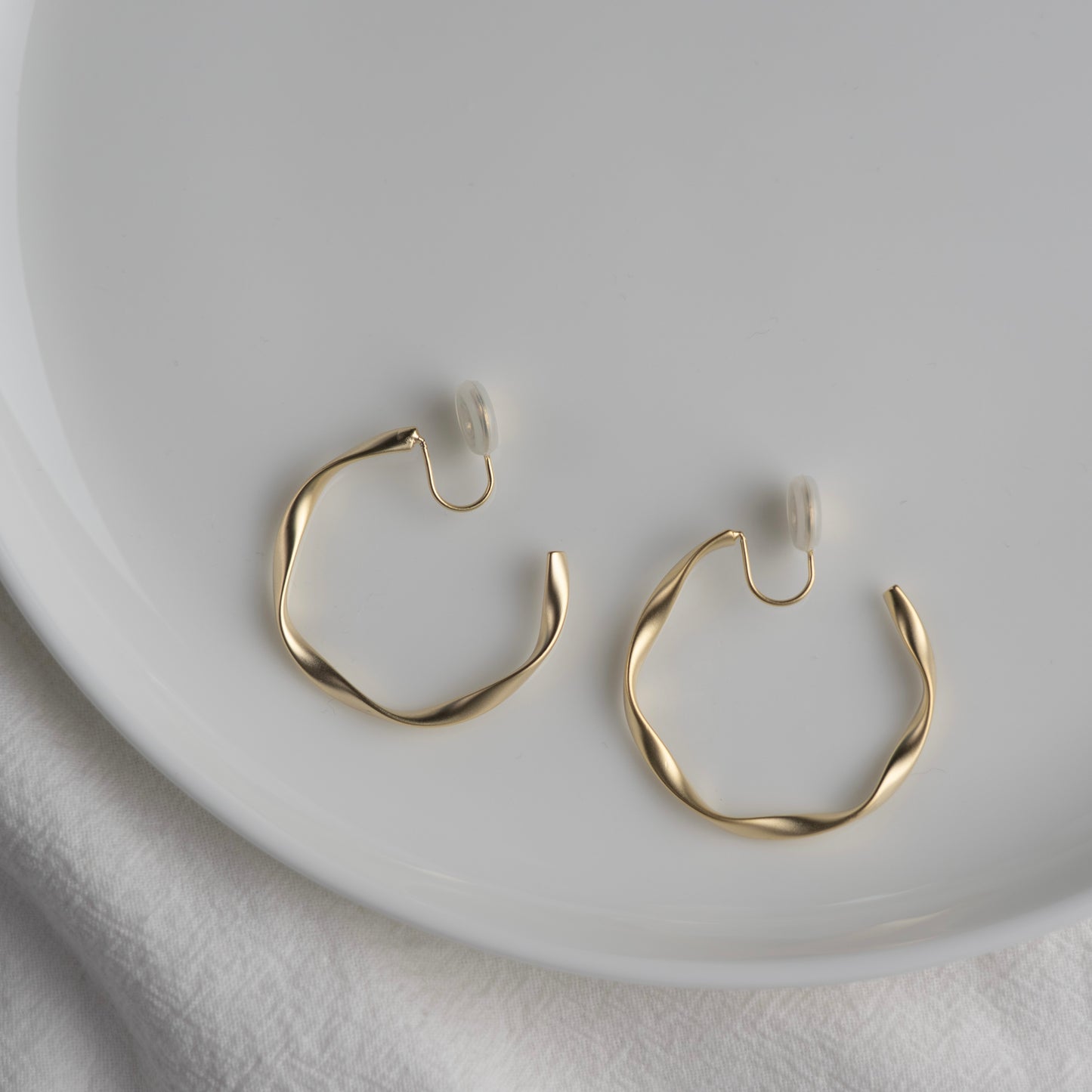 Matte Gold Hoop Clip-On