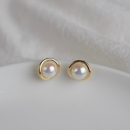 Pearl Clip On