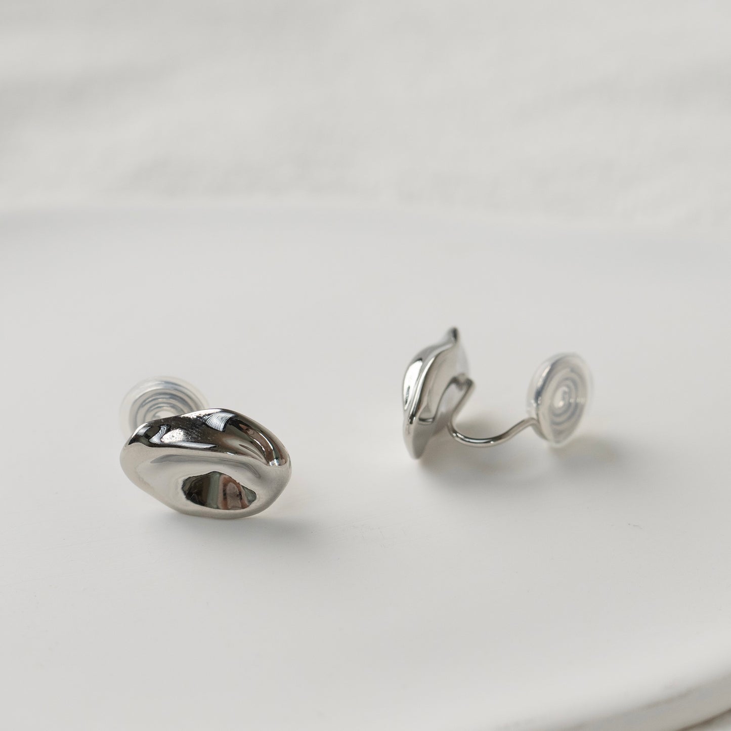 Silver Abstract Bean Clip-On