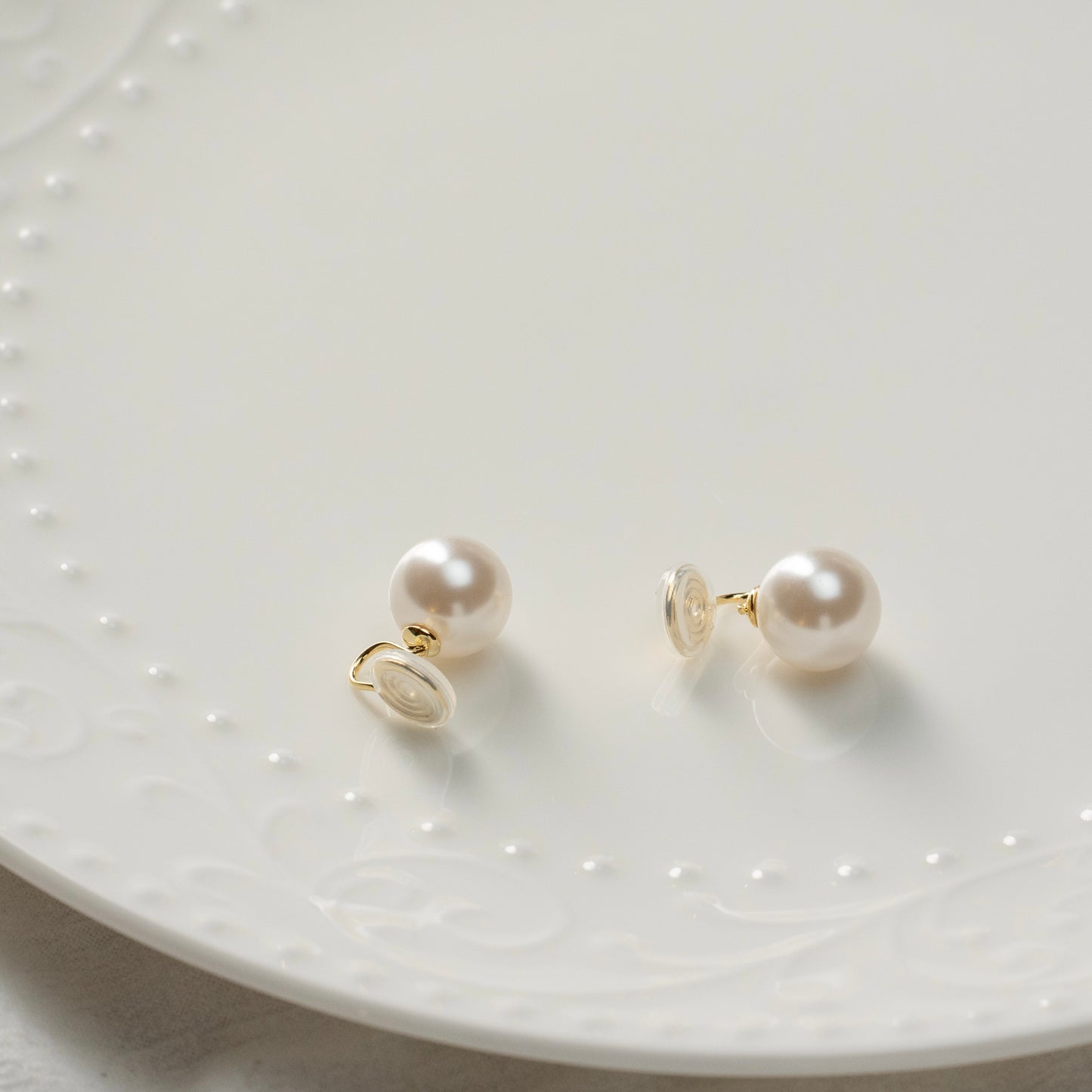 8/10/12/14mm Pearl Clip On