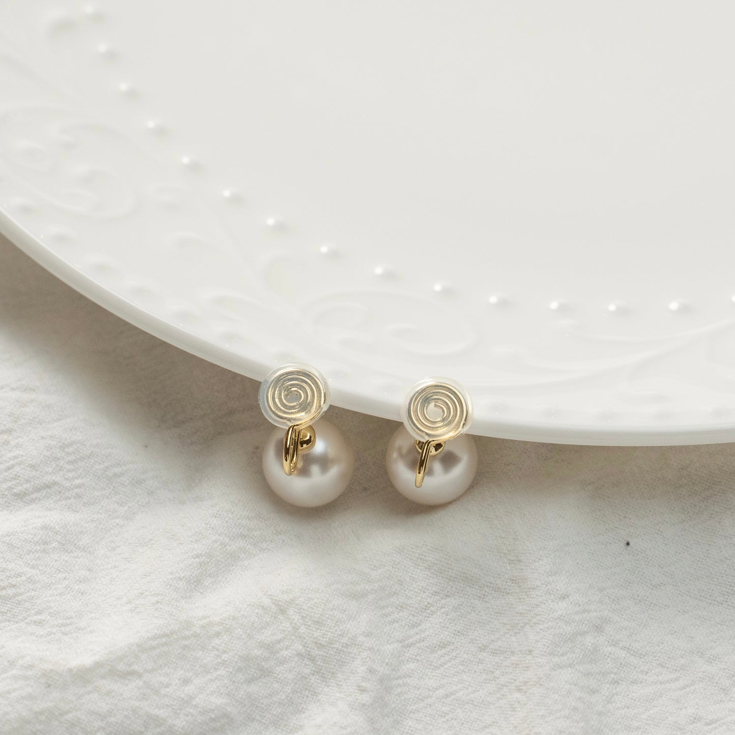 8/10/12/14mm Pearl Clip On