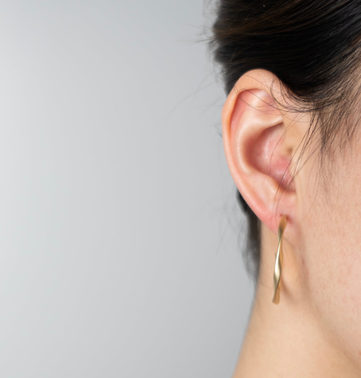 Matte Gold Hoop Clip-On