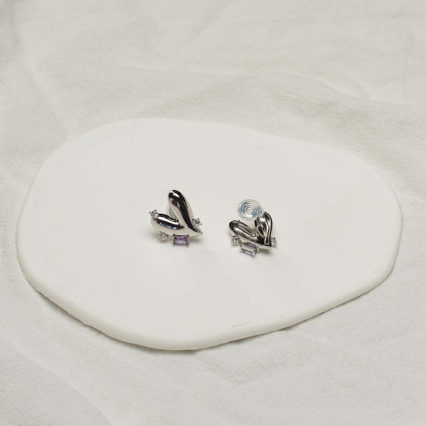 Sparkle Heart Clip-On