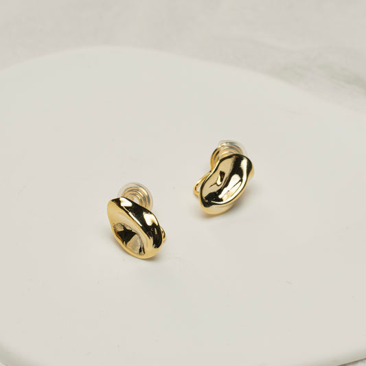 Gold Abstract Bean Clip-On