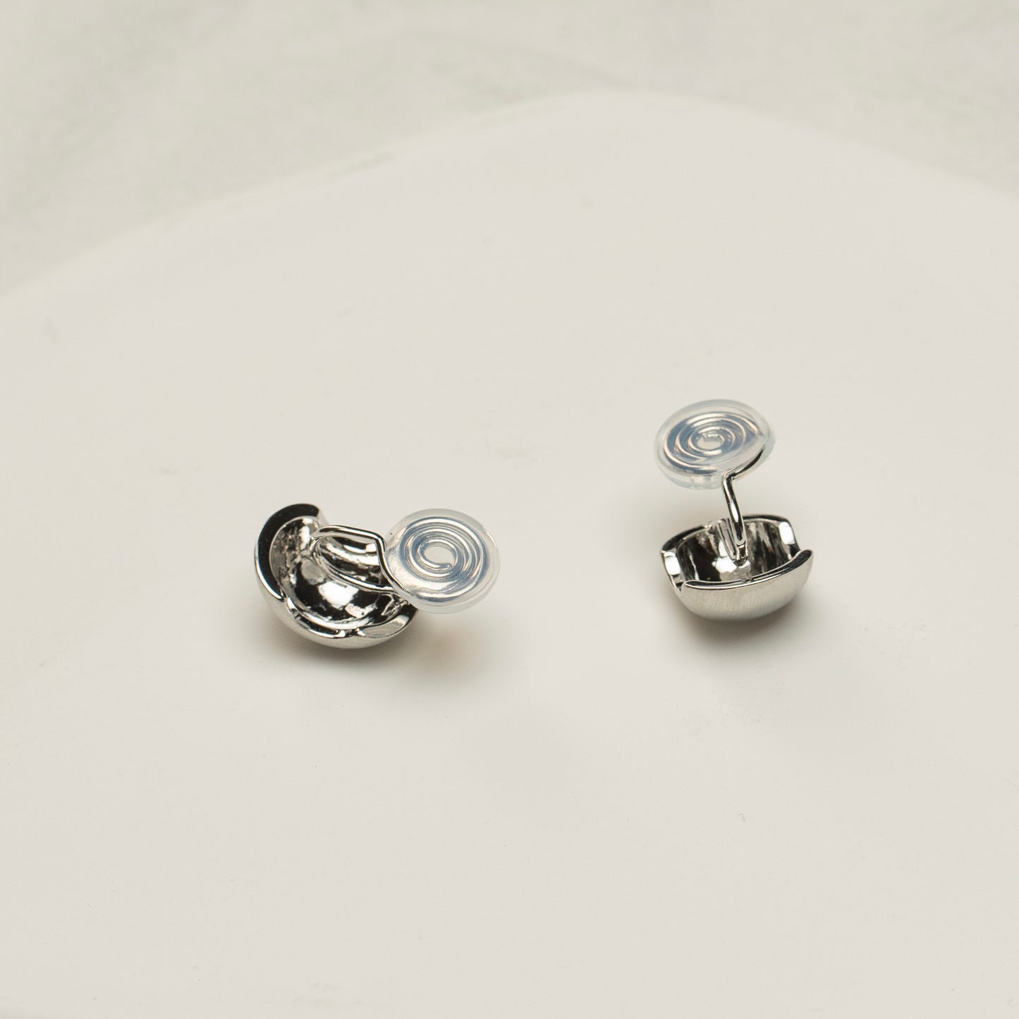 Silver Bean Clip-On