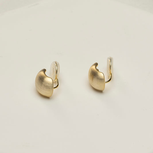 Golden Bean Clip-On