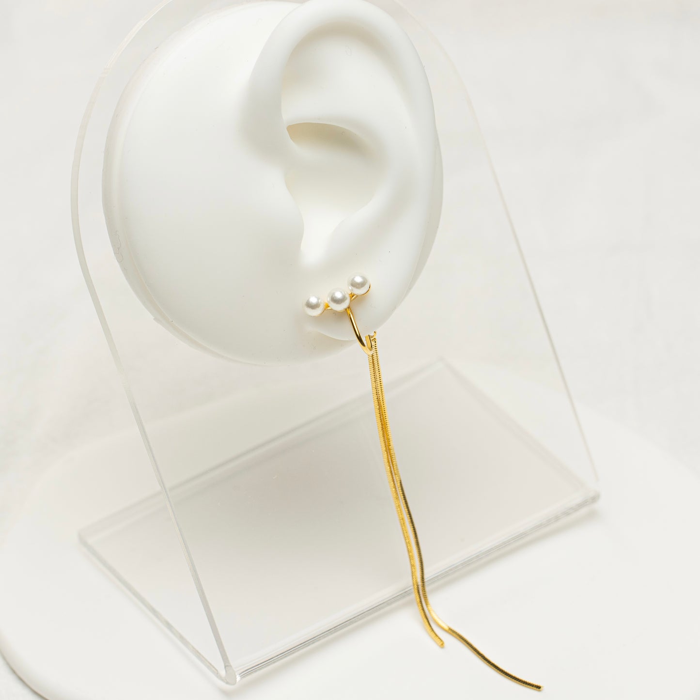 Long Chain Pearl Clip-On