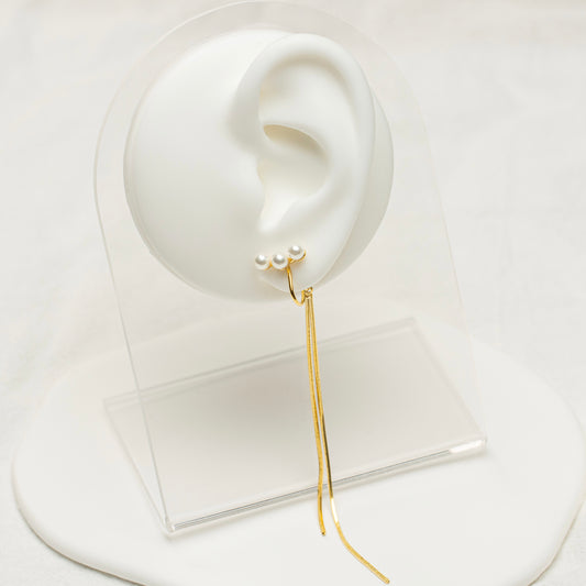 Long Chain Pearl Clip-On